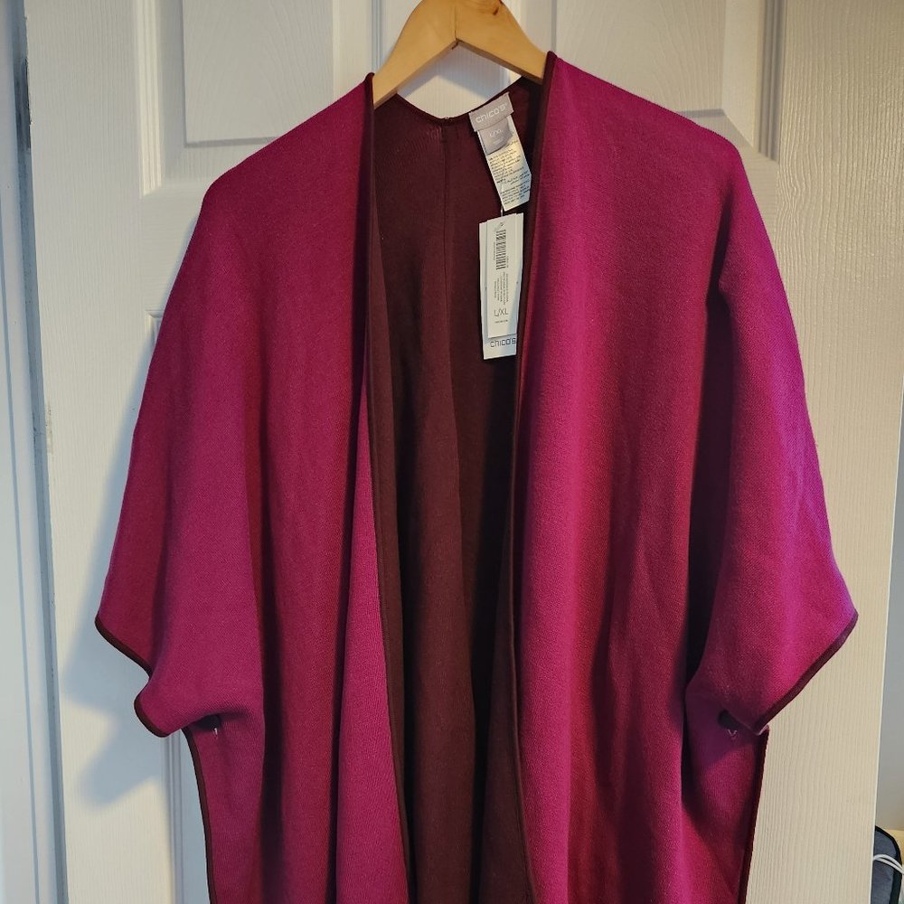 Chico NWT  Reversible  Ruana Wrap in  Hillcrest Pink.